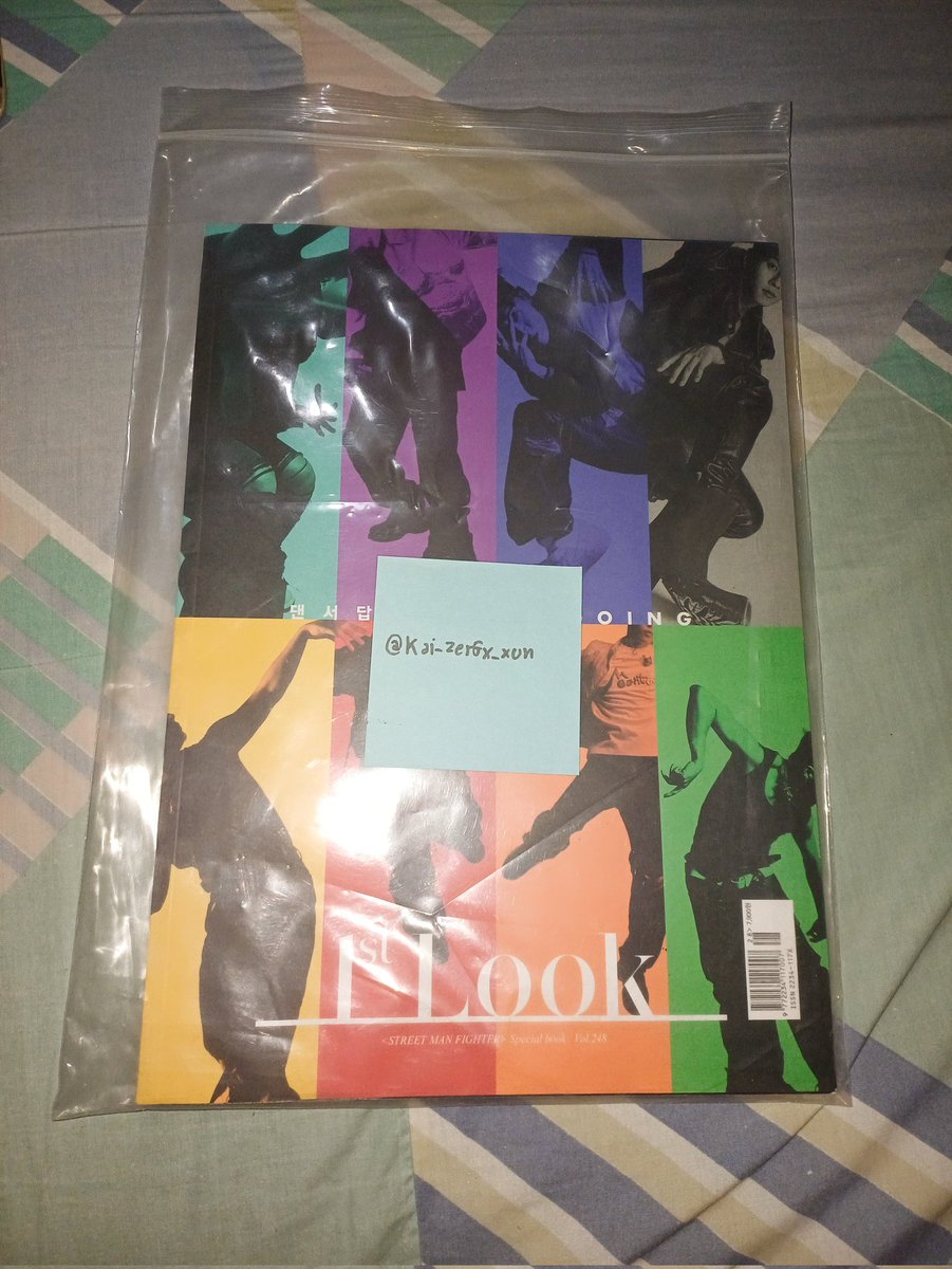 Kai_zerGx_xun's tweet image. ขายครับนิตยสาร #1stlook ของ #SMF เล่มละ 230 รวมส่งครับ สนมจ dm มาได้เลยครับ #ตลาดนัดstreetmanfighter