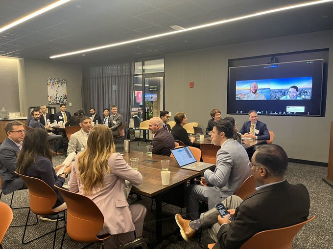 haseeb170's tweet photo. Wrapped up an incredible time at #AGATech Summit 2025. Inspired by Innovative ideas, experiences of Innovators, tips from Industry experts, networking &amp; vision for the Future of GI tech. Grateful to @AmerGastroAssn &amp; @PittGILiverNutr for support #AGACGIT #GITwitter https://t.co/4DpZWaiQEN