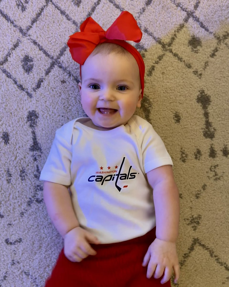 Sage hasn’t missed a game in her entire life. She’s ready to witness gr8ness today. #ALLCAPS