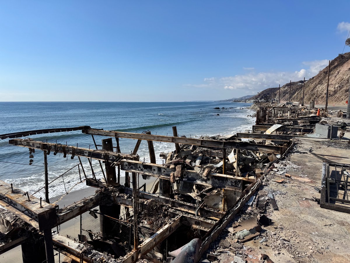 LA County Approves Emergency Motion to Clear Fire Debris on Private Malibu Properties • The Malibu Times

The Los Angeles County Board of Supervisors has approved an emergency motion that will allow the government to enter private properties and remove fire debris left uncleared