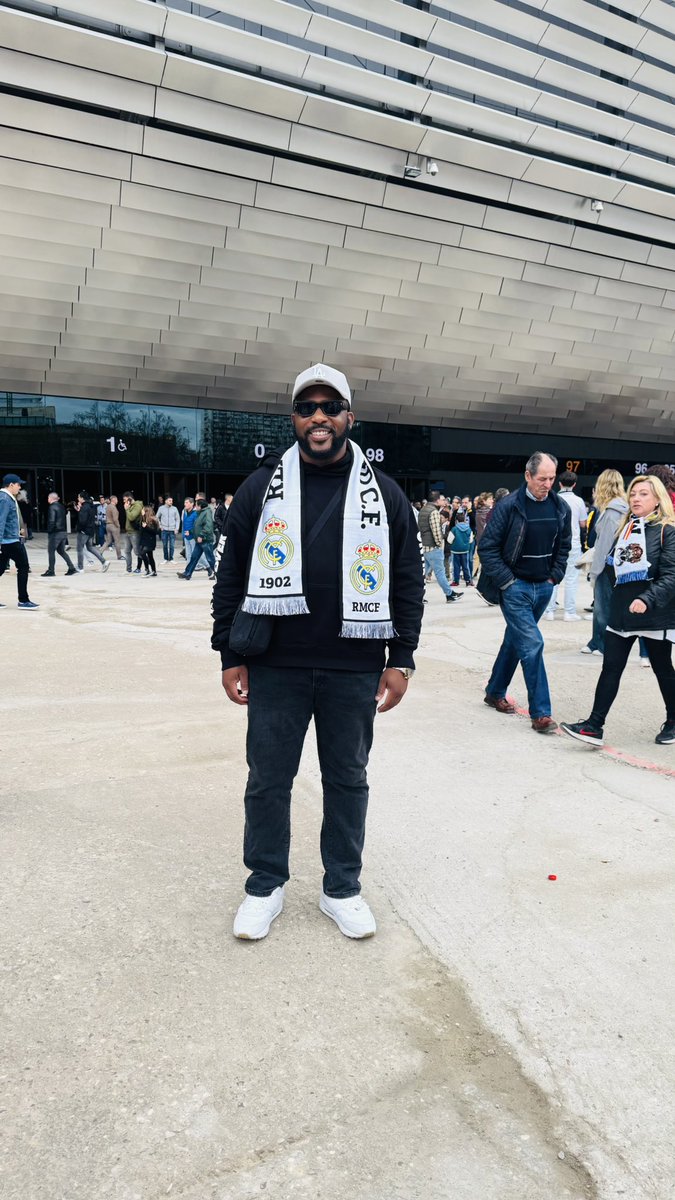 Himmy Hendrixx tweet media