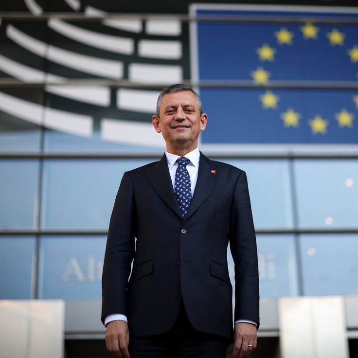 Politic Türk tweet media