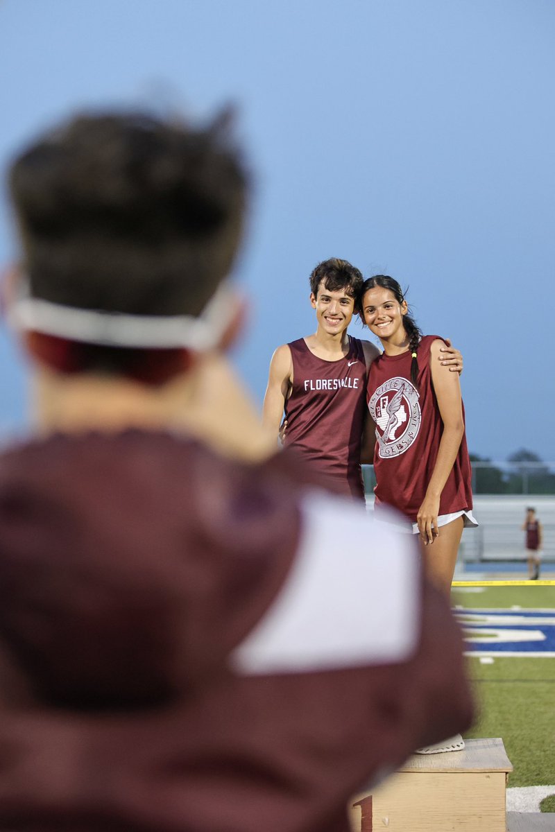 District T&amp;F plaque photos ⤵️

meganaguero.smugmug.com/2025/District-…