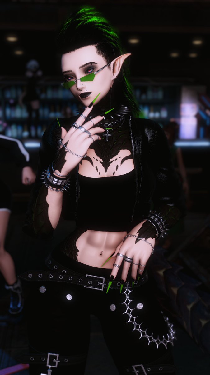 And let's not forget the equally talented <a href="/vonBeeXIV/">Beeee</a> 💚