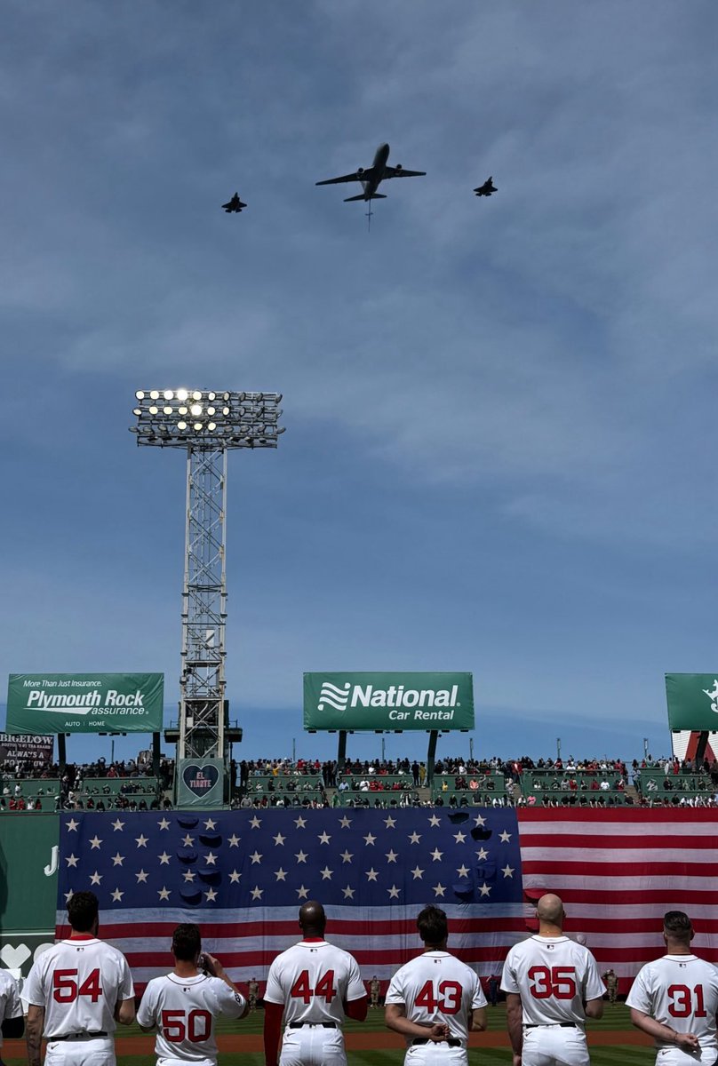 DSports24's tweet image. Ahhhhh what a view! #STLvsBOS