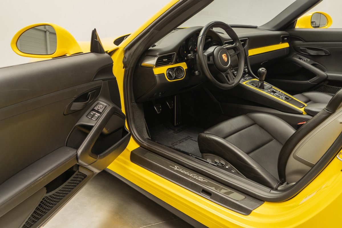 Just 1,948 built—and this is #475. A 2019 Porsche Speedster in Racing Yellow that’s equal parts rare and rowdy. With a GT3-derived 4.0L flat-six, 6-speed manual, centerlock wheels, and carbon ceramic brakes, this car is as fast as it looks. #Porsche

🔗: bit.ly/3EaHPEU