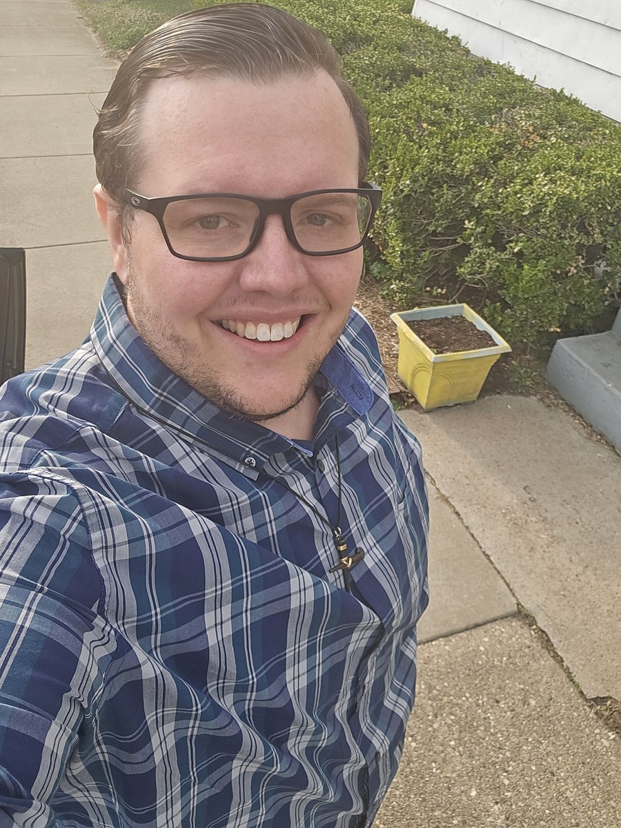 BrodyCaker's tweet image. I look back to the person I used to be and the person I am now, and I am blown away! I never thought that I would get here, but with the support of God and the loved ones around me! I'm making changes to myself I've never thought possible! #weightlossjourney