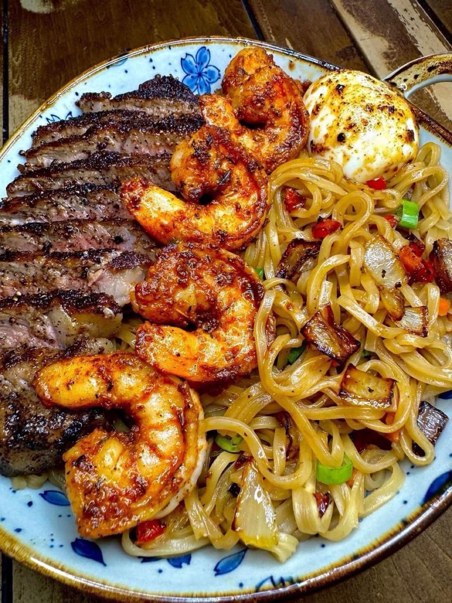 Surf And Turf Noodles 🍜