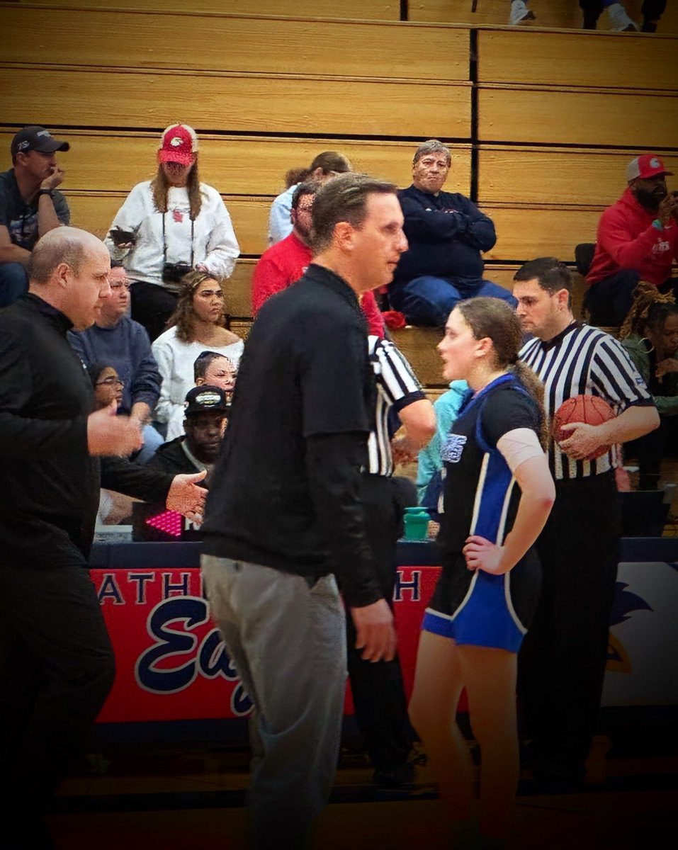 Sunflower Smack Show (@sunflowersmack) on Twitter photo ‼️🎙️SEASON WRAP UP🎙️‼️
Catch TOTO & the OZ as they:
•summarize the <a href="/SFLLeagueKS/">Sunflower League</a> GBB🏀 season.
•cover some of the All League teams in the area.
•pay tribute to Coach Branstrom of <a href="/Ravenhoopsquad/">Joel Branstrom</a>
•<a href="/KSHSAA/">KSHSAA</a> State Champs & much more‼️
🎙️🎙️➡️ on.soundcloud.com/E4Fz5owyegzxNF… ‼️🎙️SEASON WRAP UP🎙️‼️
Catch TOTO & the OZ as they:
•summarize the <a href="/SFLLeagueKS/">Sunflower League</a> GBB🏀 season.
•cover some of the All League teams in the area.
•pay tribute to Coach Branstrom of <a href="/Ravenhoopsquad/">Joel Branstrom</a>
•<a href="/KSHSAA/">KSHSAA</a> State Champs & much more‼️
🎙️🎙️➡️ on.soundcloud.com/E4Fz5owyegzxNF…