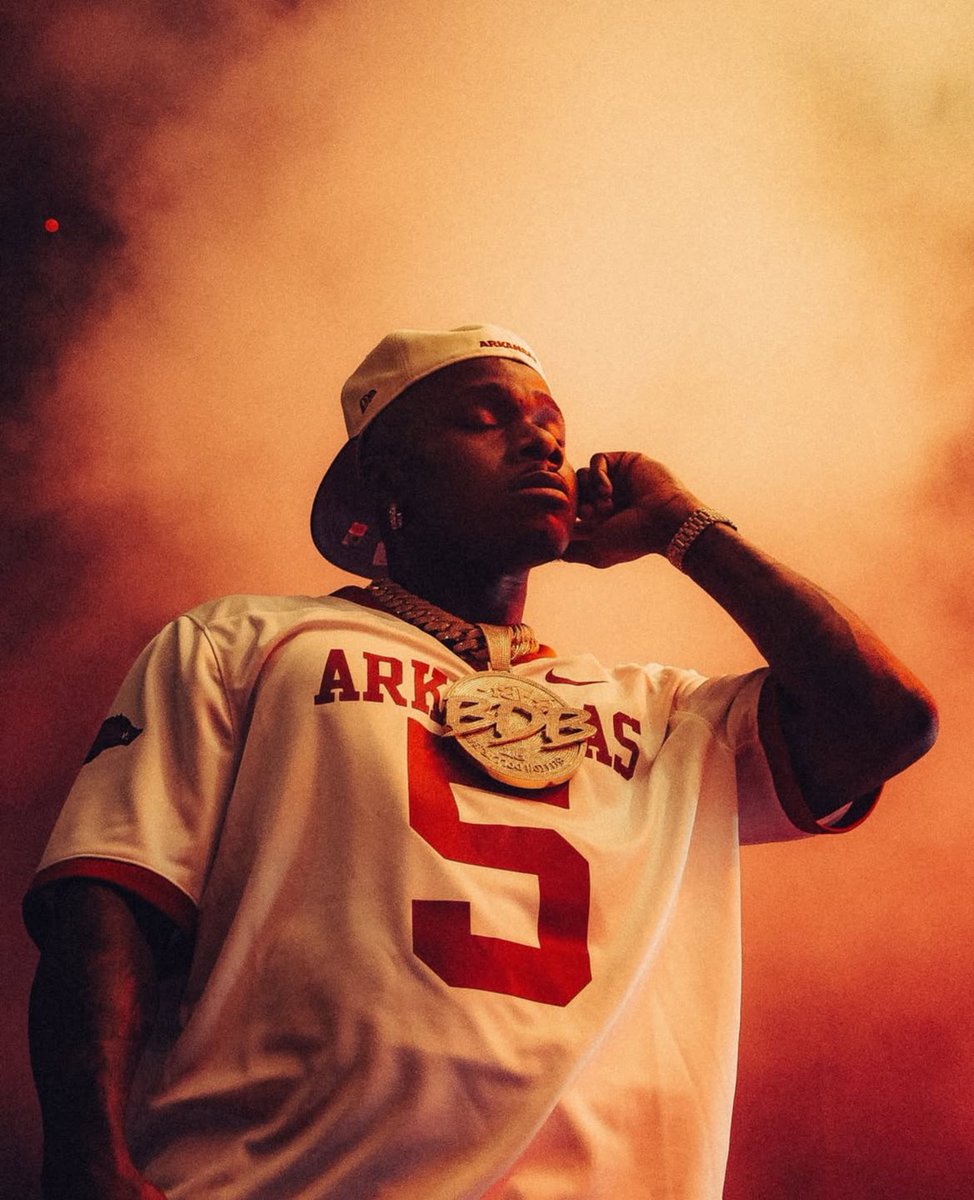 DaBaby rocking a Darren McFadden Arkansas jersey at his concert last night 🔥

(📸- javierc.astro on IG)