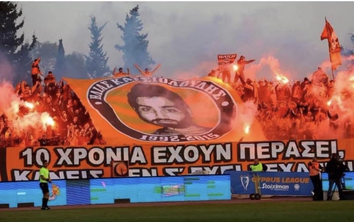 Λεβέντης με κεφαλαία κι από ψηλά να τραγουδάς παρέα. ΗΚ ΠΑΡΩΝ!