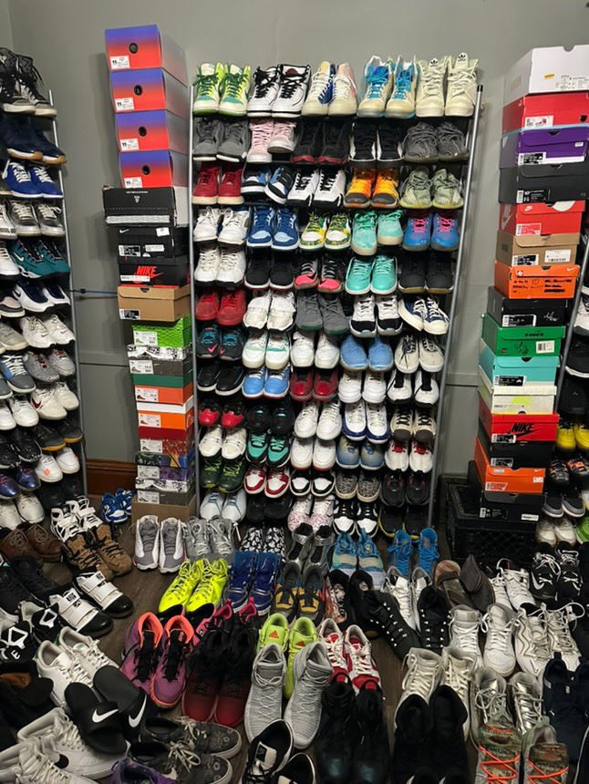 unboxed_app's tweet image. Tap in with Inside the Box as week spotlight a user from our dope community each week 👇🏾.
instagram.com/p/DIHTm8UOTm5/…
#unboxedapp