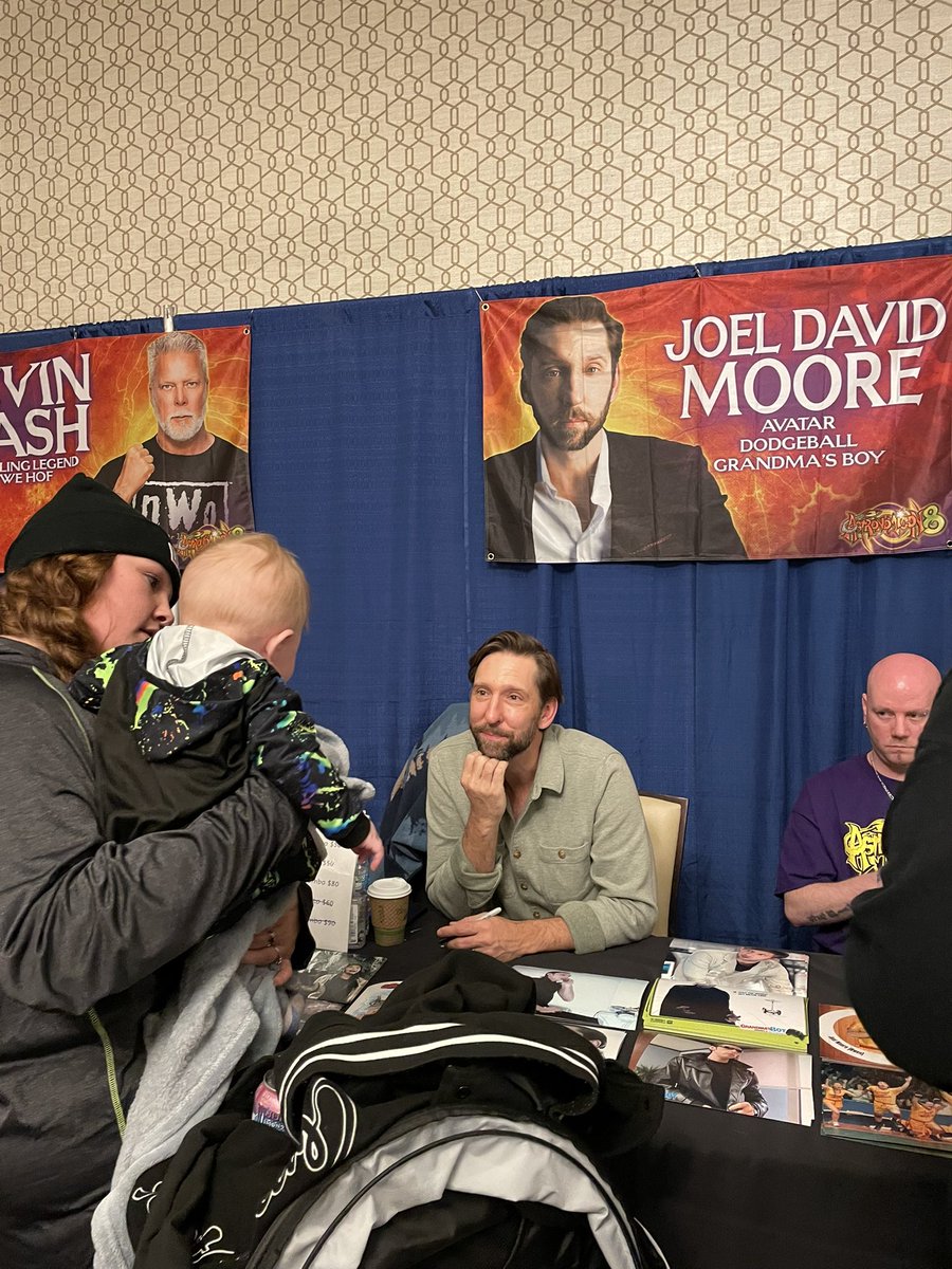 If you can dodge a baby, you can dodge a ball! Joel David Moore is recruiting early for the Average Joe’s. 🚀