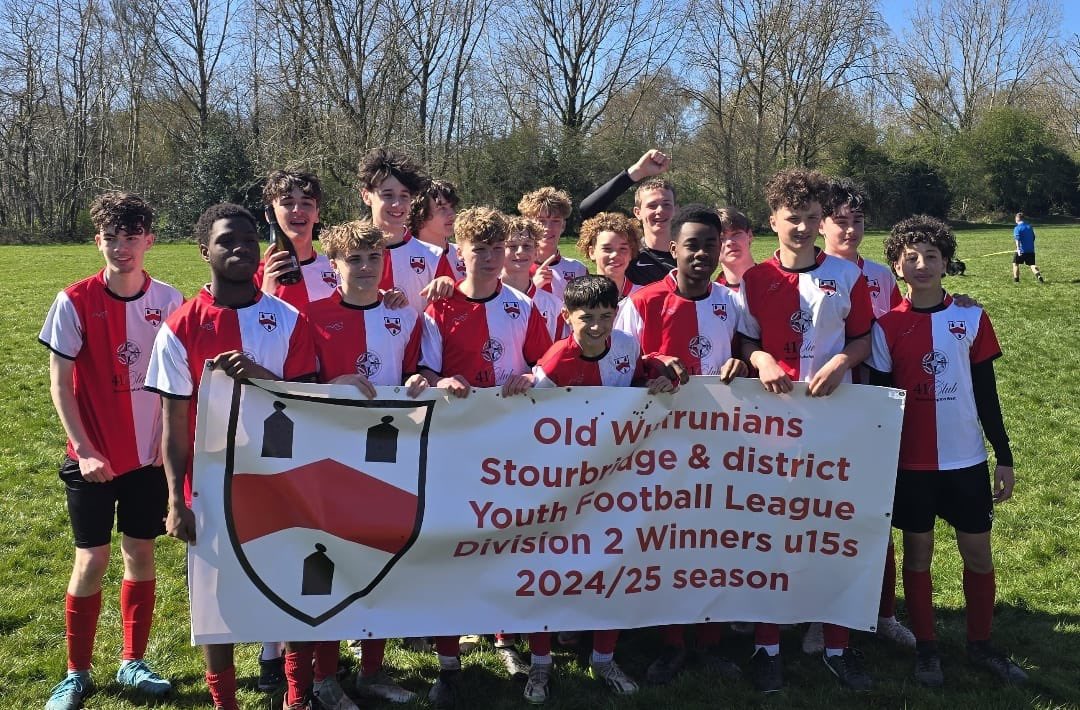 Old Wulfrunians JFC (@oldwulfsjfc) on Twitter photo Congratulations to our Under 15s East team who clinched their league title this morning 
🔴⚪️🐺🏆
#UptheWulfs Congratulations to our Under 15s East team who clinched their league title this morning 
🔴⚪️🐺🏆
#UptheWulfs