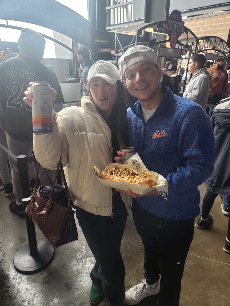 Chiddy's Cheesesteaks (@chiddyssteaks) on Twitter photo Some fans enjoying Chiddys at Citi Field!
Shoutout to <a href="/DavidsonBASE/">Davidson Baseball</a> for stopping by!
#LGM Some fans enjoying Chiddys at Citi Field!
Shoutout to <a href="/DavidsonBASE/">Davidson Baseball</a> for stopping by!
#LGM