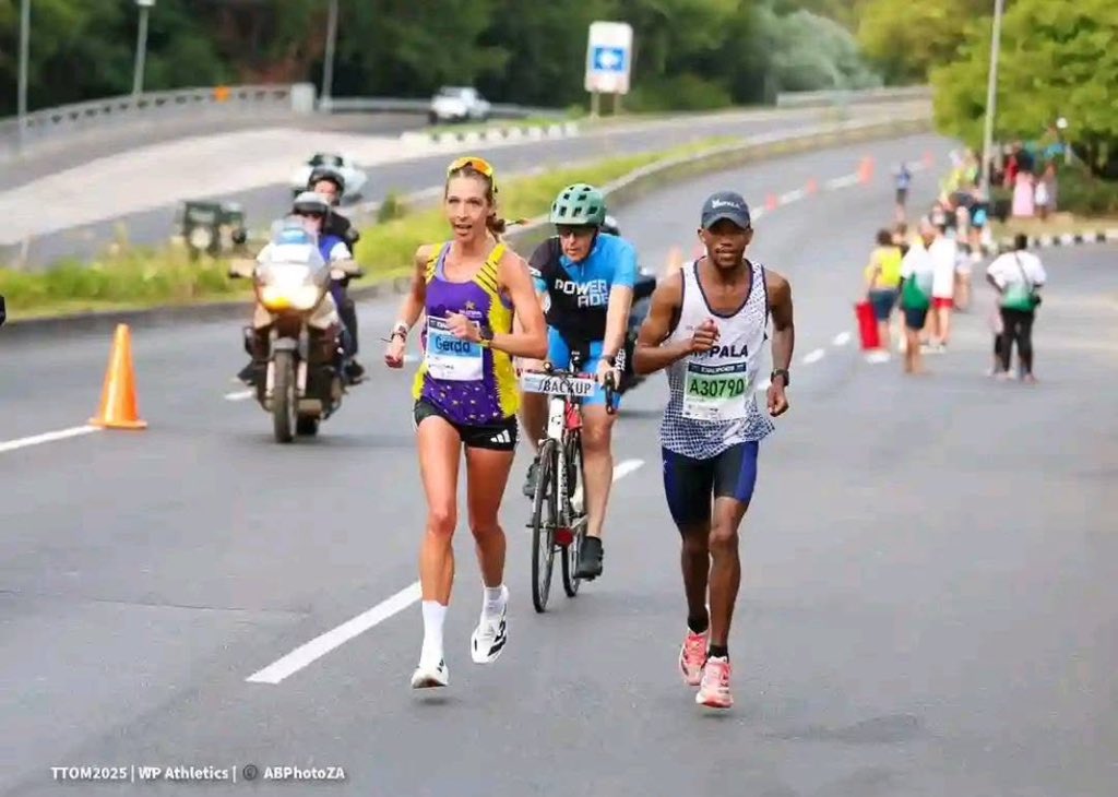 In some local contexts, referees label running alongside a female athlete as pacing, occasionally issuing warnings. It is worth noting that Gerda is often surrounded by male runners, which is not regarded as pacing. What is the basis for the assumption that women should run alone