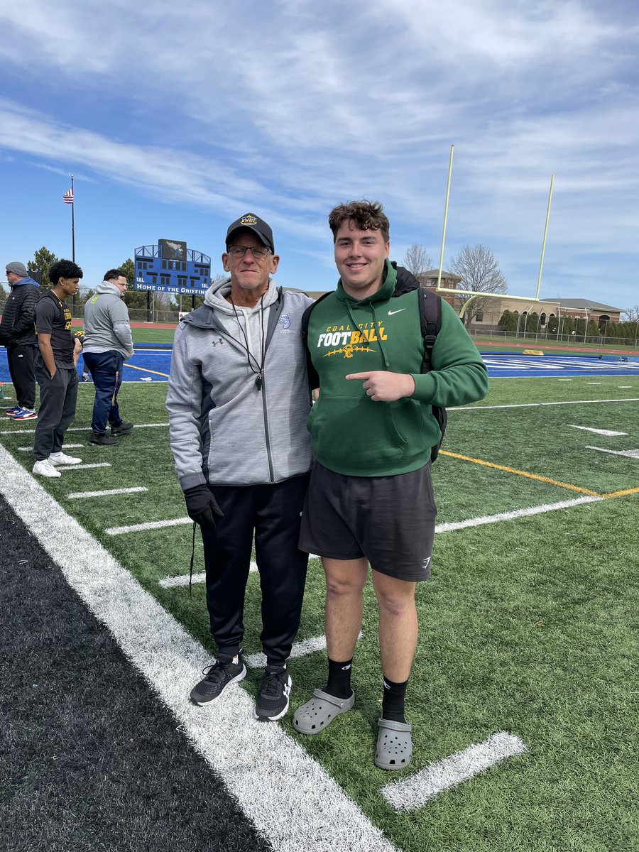 Had a great time <a href="/USArmyBowl/">Military Appreciation Bowl Week</a> Chicago!
Only losing 1 of my many 1 on 1’s! 
L Drill- 7.50
5-10-5(Shuttle)- 4.6p
40 YD Dash- 5.20
<a href="/coalercoach/">Francis Loughran</a> 
<a href="/LongMatt77/">Matt Long</a> 
<a href="/consen4/">Cody Onsen</a> 
<a href="/emiilyeaston/">Em</a>