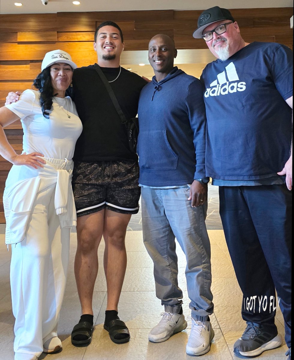 James (Simi) Apela Campbell (@campbelljames__) on Twitter photo All Glory to God! After an amazing visit to University of San Diego with <a href="/HC_Carter1/">Coach Carter</a> I’m very excited to say that I have been offered my first division 1 offer ‼️
<a href="/CoachLone/">Lone Toailoa</a> <a href="/YoungPapaBrock/">Coach Brock Newton M.S. 🏁</a> <a href="/mtsacfootball/">Mt. SAC Football</a> All Glory to God! After an amazing visit to University of San Diego with <a href="/HC_Carter1/">Coach Carter</a> I’m very excited to say that I have been offered my first division 1 offer ‼️
<a href="/CoachLone/">Lone Toailoa</a> <a href="/YoungPapaBrock/">Coach Brock Newton M.S. 🏁</a> <a href="/mtsacfootball/">Mt. SAC Football</a>
