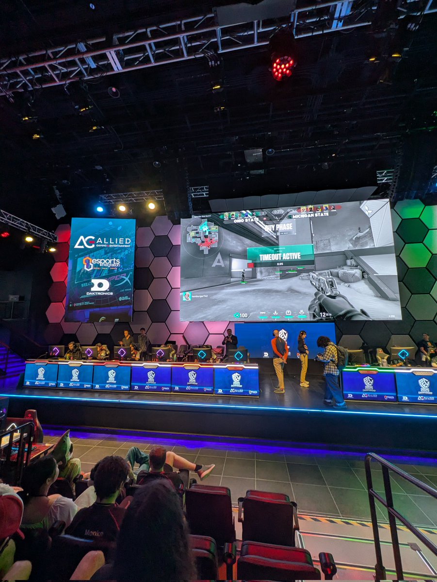 Ohio State Esports (@ohiostesports) on Twitter photo We're live with the PEC Grand Finals!
#GoBucks!
Beat <a href="/EsportsAtMSU/">Michigan State Esports</a> and get that 🏆 We're live with the PEC Grand Finals!
#GoBucks!
Beat <a href="/EsportsAtMSU/">Michigan State Esports</a> and get that 🏆