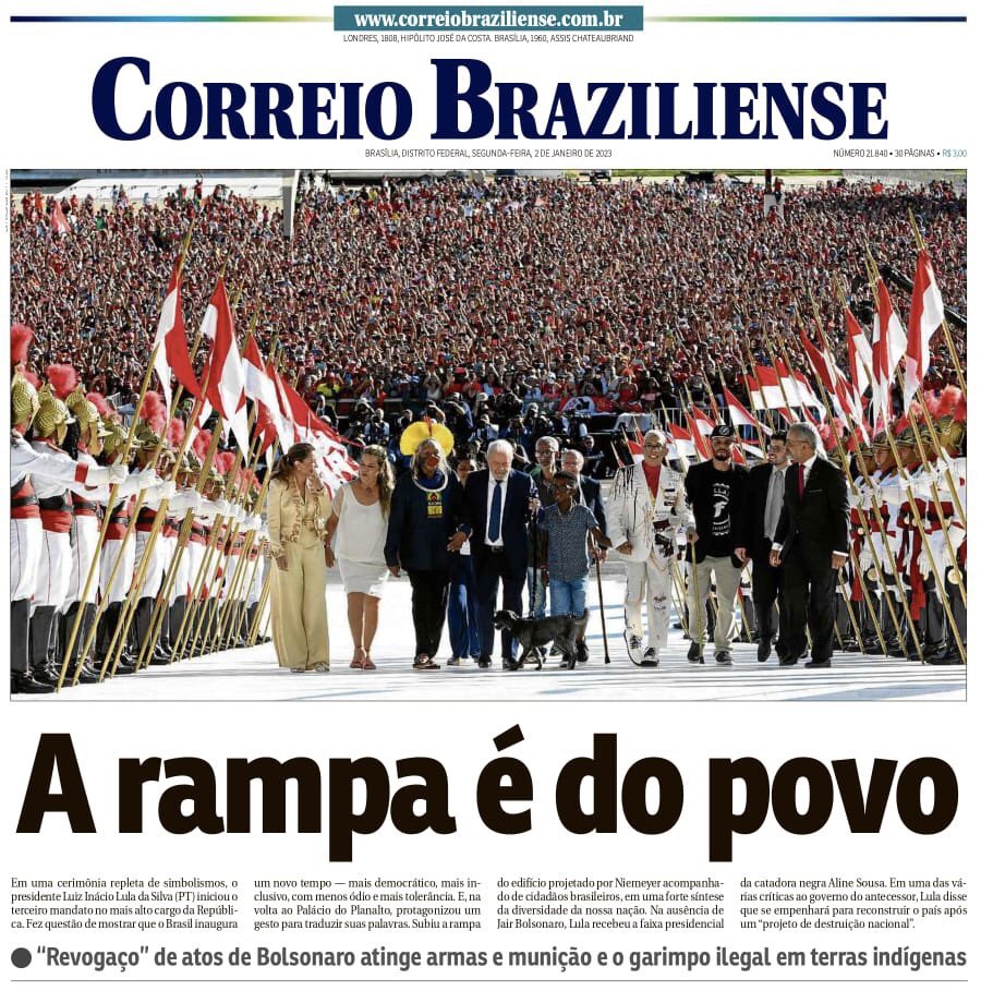 Considerando o “plano de golpe” orquestrado pela mente doentia do B 💩, a imagem de Lula na rampa com a diversidade do 🇧🇷, mostra que, mesmo fragilizada, a democracia segue de pé. 
Uma verdadeira chuva de Lula.