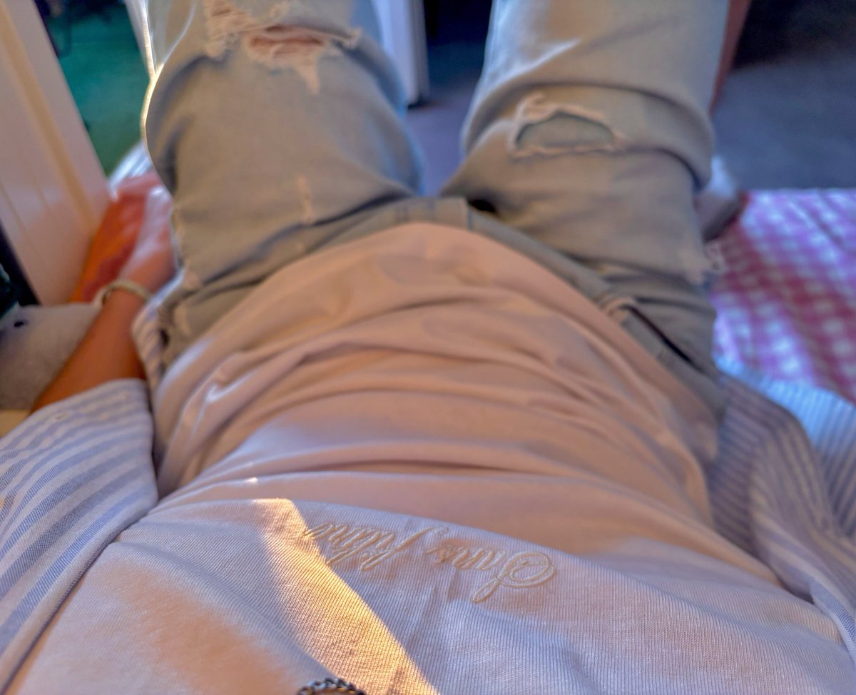 melvynbun's tweet image. 🥰☀️🌸 #LGBTQIASunIsBack #LGBTQIAWelcomeSpring