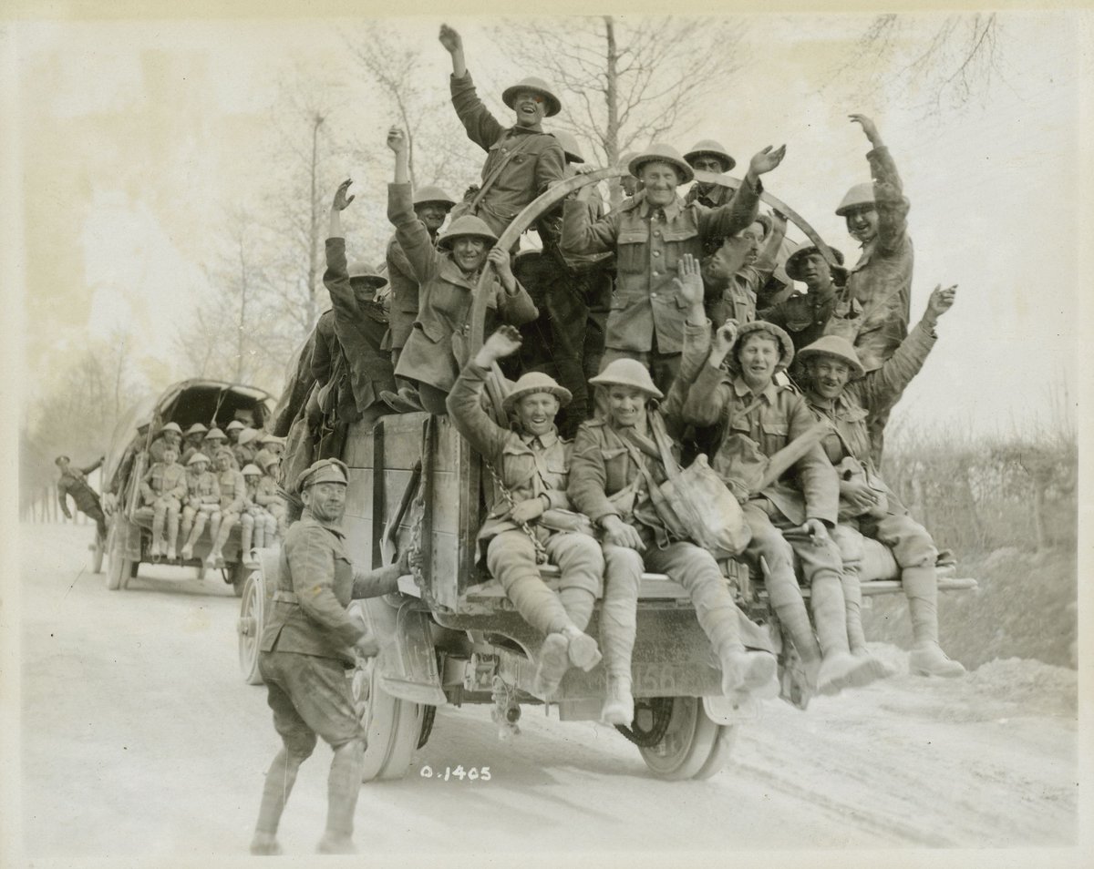 From April 9–12, 1917, Canadians fought bravely at Vimy Ridge—winning a key WWI battle at great cost. Over 10,000 were killed or wounded. 🇨🇦  
Read more from CWM Chief Historian Tim Cook: 🔗 bit.ly/4iTzxQO  
#VimyRidge #WWI