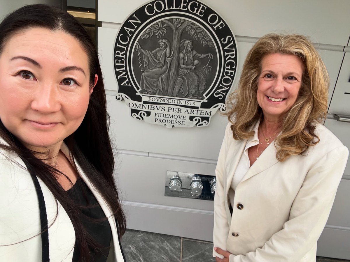 ⁦<a href="/WomenSurgeons/">WomenSurgeons</a>⁩ Counsel Meeting with ⁦<a href="/DukeBladegirl/">Gayle DiLalla</a>⁩ in DC! 🤩🤩🤩