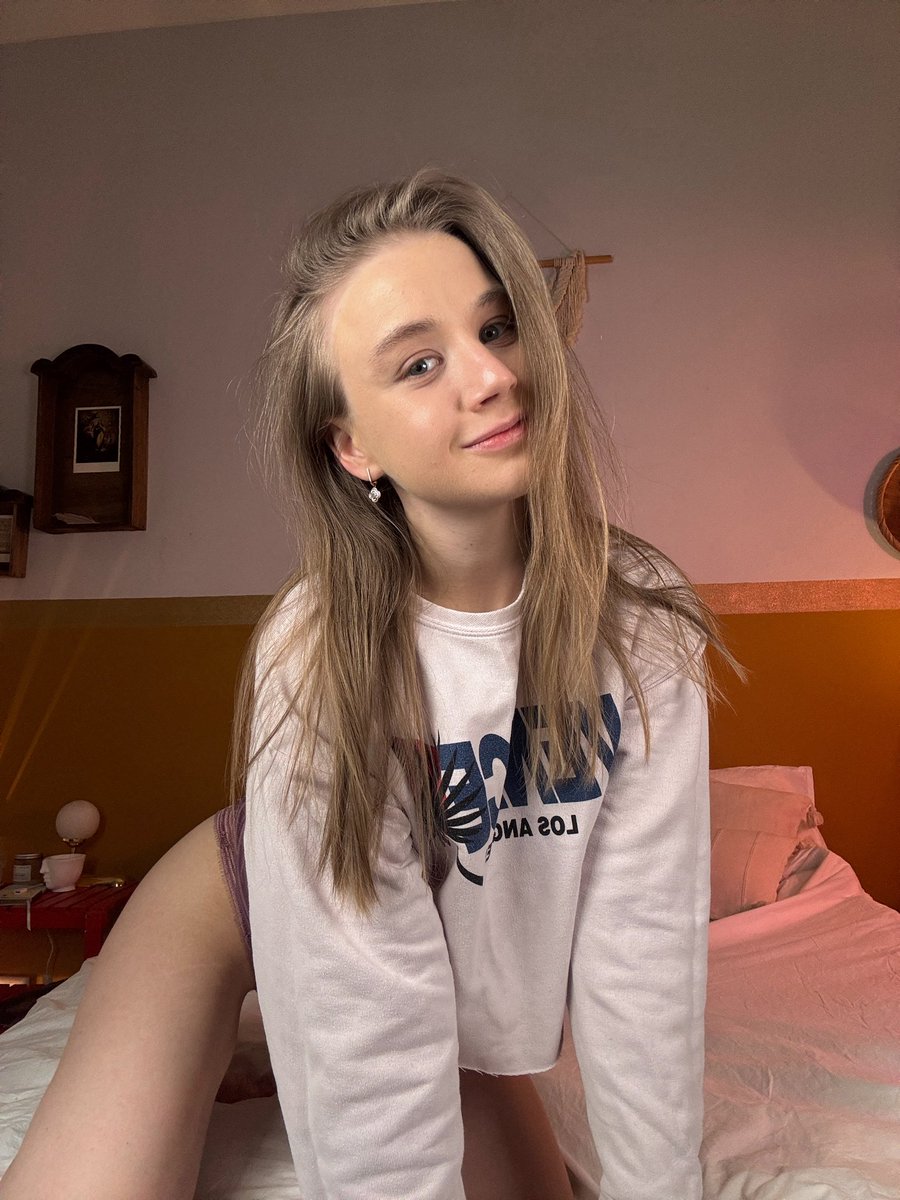 Hey-hey! Im online in 5 mins🥰