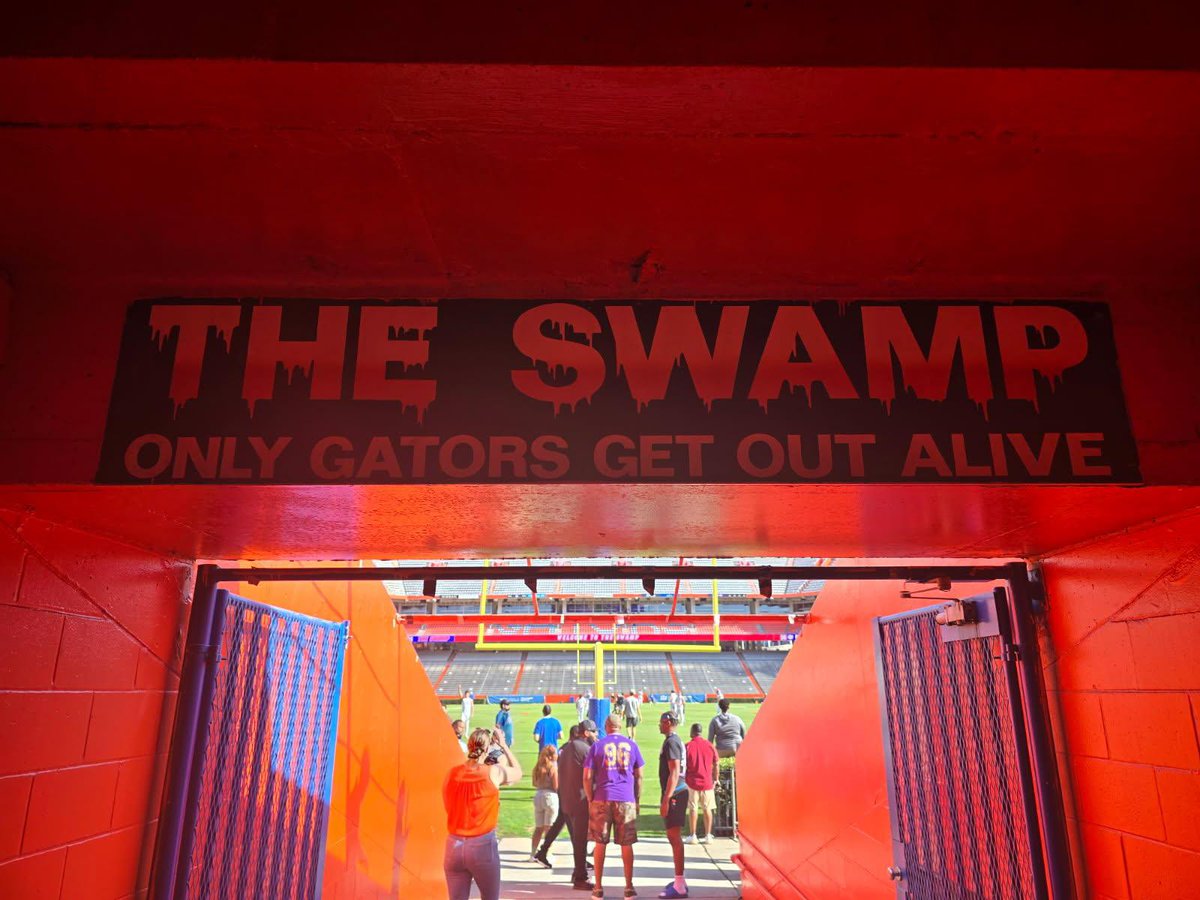 Peyton “PB” Bishop (@peytonfrom803) on Twitter photo Had a great time at The swamp yesterday such a great experience can’t wait to be back Go gators🐊🐊 <a href="/RossBares/">Ross Bares</a> <a href="/CoachBeauK/">Coach Beau Kalbacher</a> <a href="/CoachGChatman/">Gerald Chatman</a> <a href="/RivalsWardlaw/">Lee Wardlaw</a> <a href="/RivalsFriedman/">Adam Friedman</a> <a href="/ACFloraFootball/">AC Flora Football</a> <a href="/247recruiting/">247Sports Recruiting</a> <a href="/ChadSimmons_/">ChadSimmons</a> <a href="/On3Recruits/">On3 Recruits</a> Had a great time at The swamp yesterday such a great experience can’t wait to be back Go gators🐊🐊 <a href="/RossBares/">Ross Bares</a> <a href="/CoachBeauK/">Coach Beau Kalbacher</a> <a href="/CoachGChatman/">Gerald Chatman</a> <a href="/RivalsWardlaw/">Lee Wardlaw</a> <a href="/RivalsFriedman/">Adam Friedman</a> <a href="/ACFloraFootball/">AC Flora Football</a> <a href="/247recruiting/">247Sports Recruiting</a> <a href="/ChadSimmons_/">ChadSimmons</a> <a href="/On3Recruits/">On3 Recruits</a>