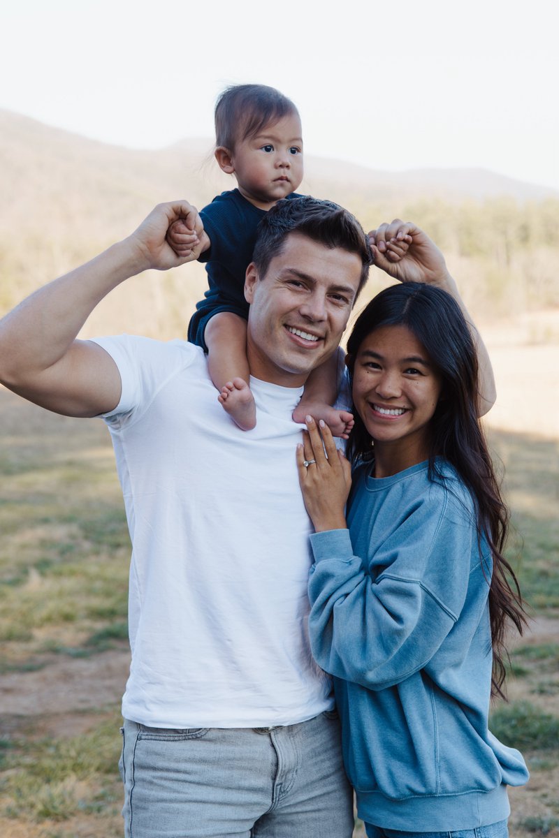 SPRING HAS SPRUNG 🙌🏼

New fam update out NOW 📺 youtu.be/URB_c4g4MFY