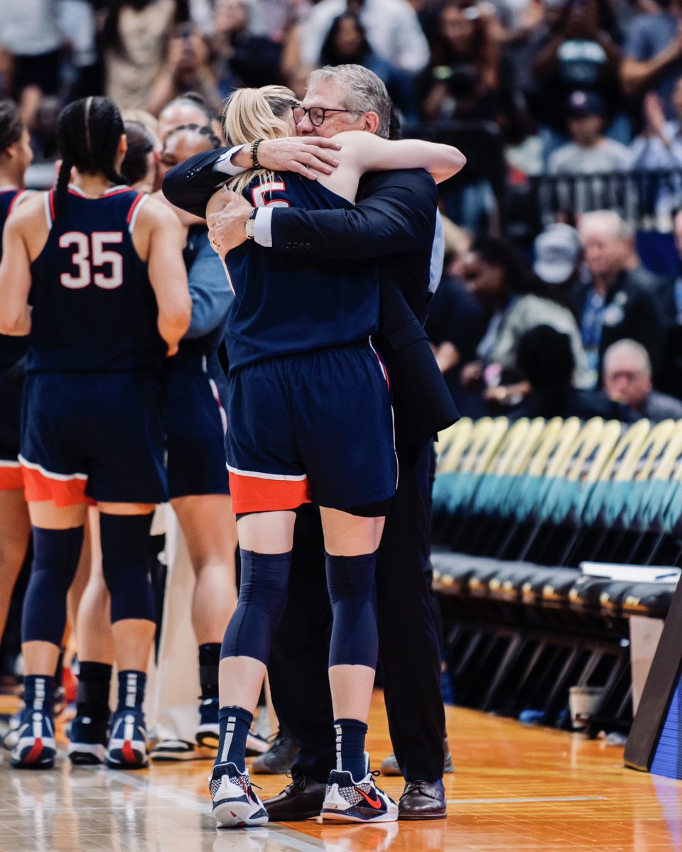 the hug @TheNextHoops