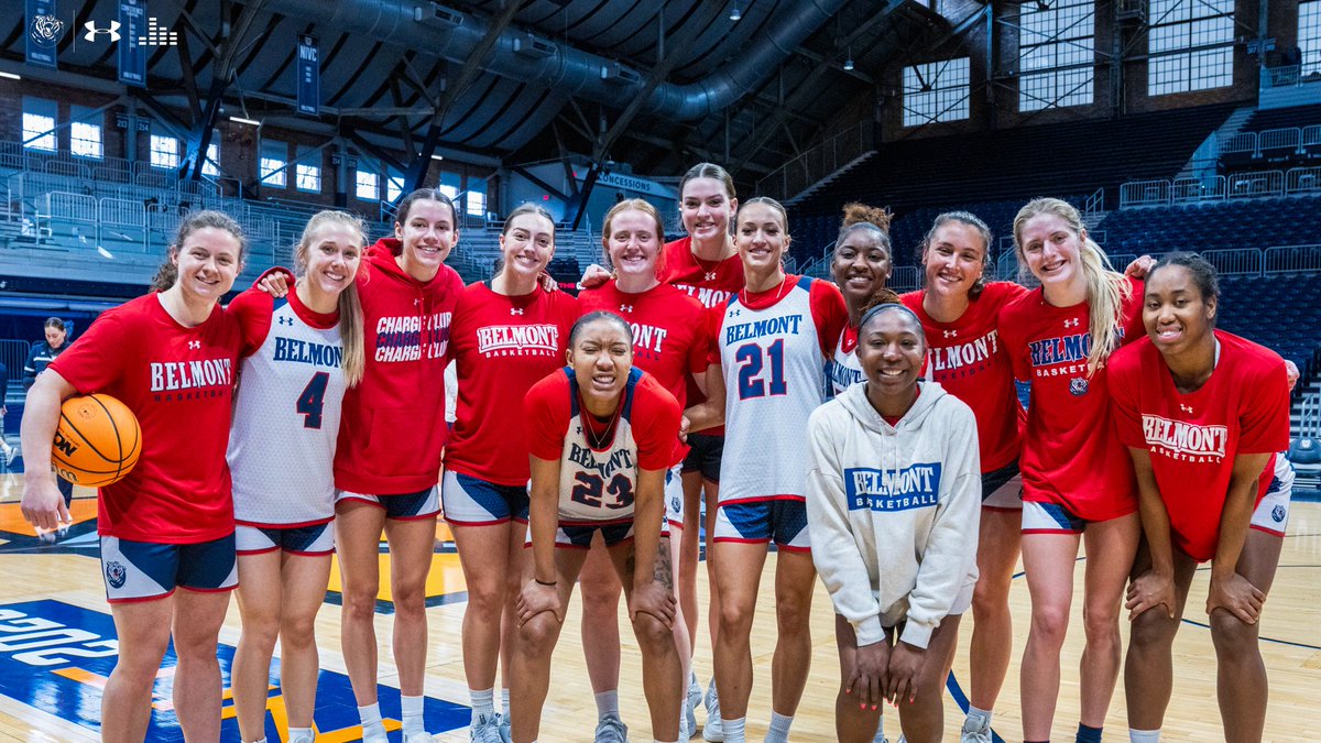Happy 𝙉𝙖𝙩𝙞𝙤𝙣𝙖𝙡 𝙎𝙩𝙪𝙙𝙚𝙣𝙩-𝘼𝙩𝙝𝙡𝙚𝙩𝙚 𝘿𝙖𝙮 from #Splashville 

#ItsBruinTime | #NatlSADay