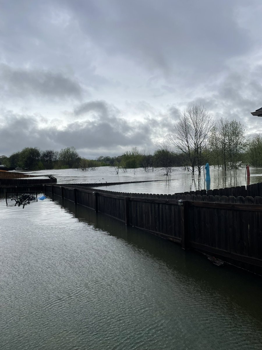 TennesseeEMA's tweet image. Today our district coordinators assisted locals with ensuring individuals were safe as floodwaters continue to rise.
Make sure you follow any guidance issued by local officials.