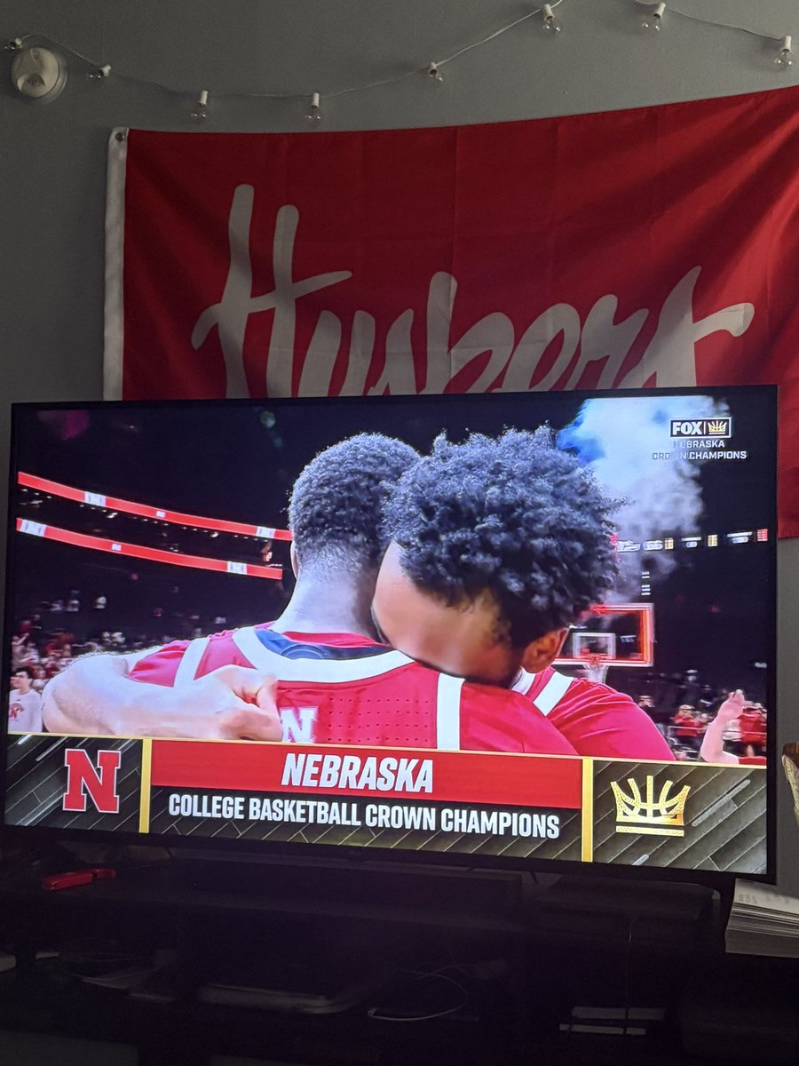 ᶜʳᵒʷⁿ Champions! #GBR