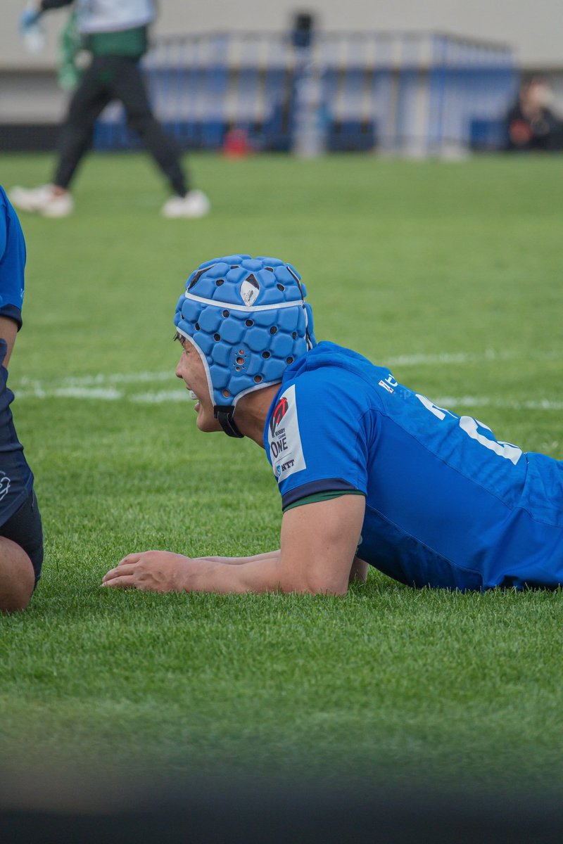 250405 第14節 vsトヨタヴェルブリッツ

サングラスをかけたほうがいいくらいキラキラな笑顔の谷山くん。カメラに抜かれたくてボール支える係やってたらしい笑（チアホン情報）

#谷山隼大 #WildKnights #ワイルドナイツ #ワイルドナイツラジオ