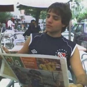RoddriRojo's tweet photo. @juegosimple__ @estebanedul sácate la camiseta para opinar, amargo https://t.co/V9qmJ8Z9Eh