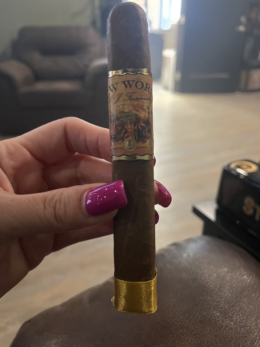 Robusto Cigar Babe (@robustobabe) on Twitter photo Follow the #SundayCigarHerf hashtag 4pmET today for a virtual Puff-by-Puff review <a href="/AJFcigars/">AJF Cigar Co. โ
Portfolio โ
</a> #Dorado Robusto @jeffbotl @cigarchairman @atlobrien @Tnherfin <a href="/daniel4742/">Daniel in Tempe</a> <a href="/cigarsonthelake/">Cigars on the lake</a> <a href="/supercigardave/">Super Dave</a> @fulpjon <a href="/cigarmanh/">๐๐ฎ๐ท๐ป๐ ๐๐ต๐ฎ๐๐ช๐ท๐ญ๐ฎ๐ป ๐๐ธ๐ป๐ฝ๐ฎ๐</a> Follow the #SundayCigarHerf hashtag 4pmET today for a virtual Puff-by-Puff review <a href="/AJFcigars/">AJF Cigar Co. โ
Portfolio โ
</a> #Dorado Robusto @jeffbotl @cigarchairman @atlobrien @Tnherfin <a href="/daniel4742/">Daniel in Tempe</a> <a href="/cigarsonthelake/">Cigars on the lake</a> <a href="/supercigardave/">Super Dave</a> @fulpjon <a href="/cigarmanh/">๐๐ฎ๐ท๐ป๐ ๐๐ต๐ฎ๐๐ช๐ท๐ญ๐ฎ๐ป ๐๐ธ๐ป๐ฝ๐ฎ๐</a>