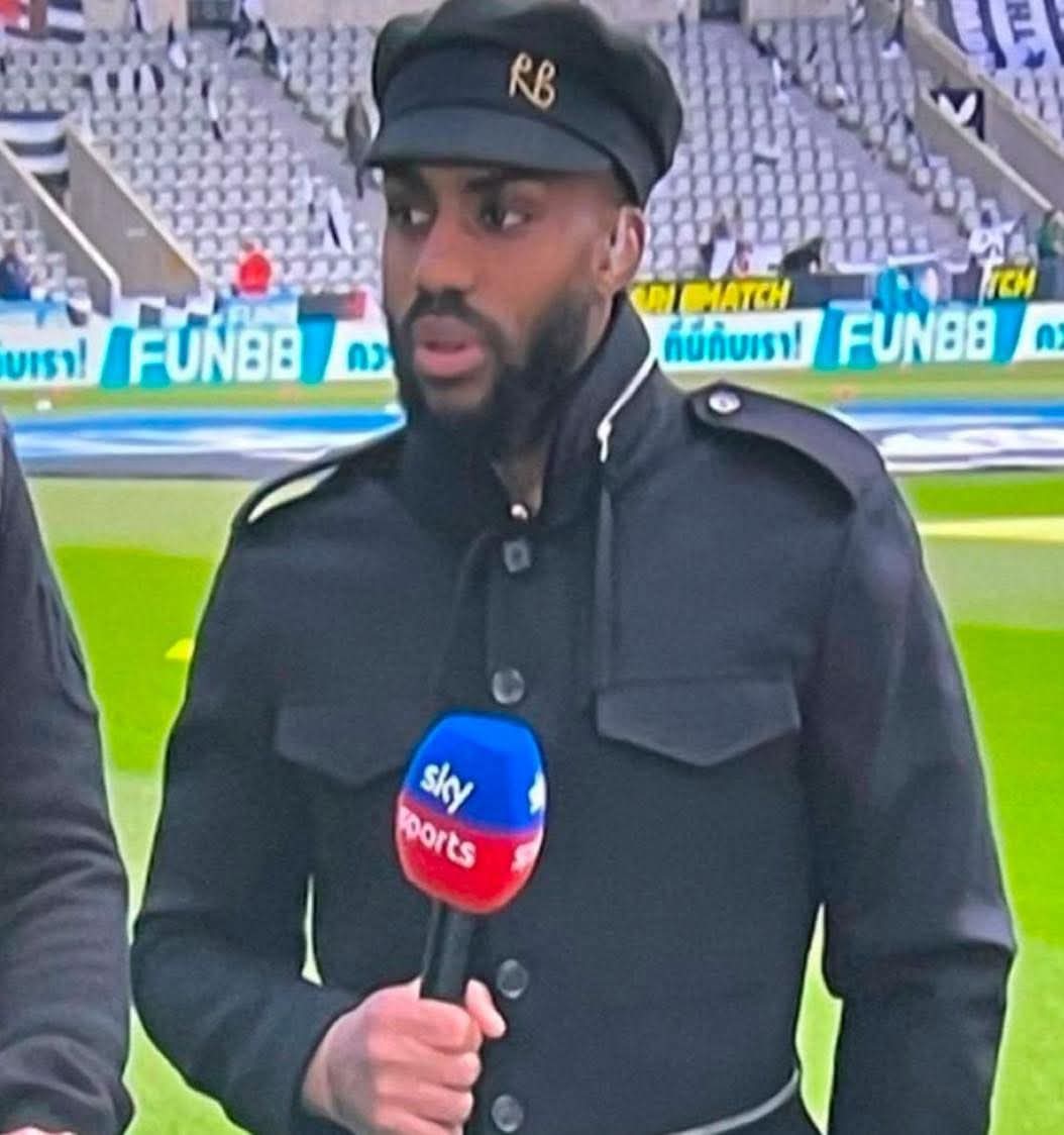 Darth Craven (@crazycraven01) on Twitter photo Danny Rose looks like he’s about to deliver bad news to Darth Vader... 🤣🤣 Danny Rose looks like he’s about to deliver bad news to Darth Vader... 🤣🤣