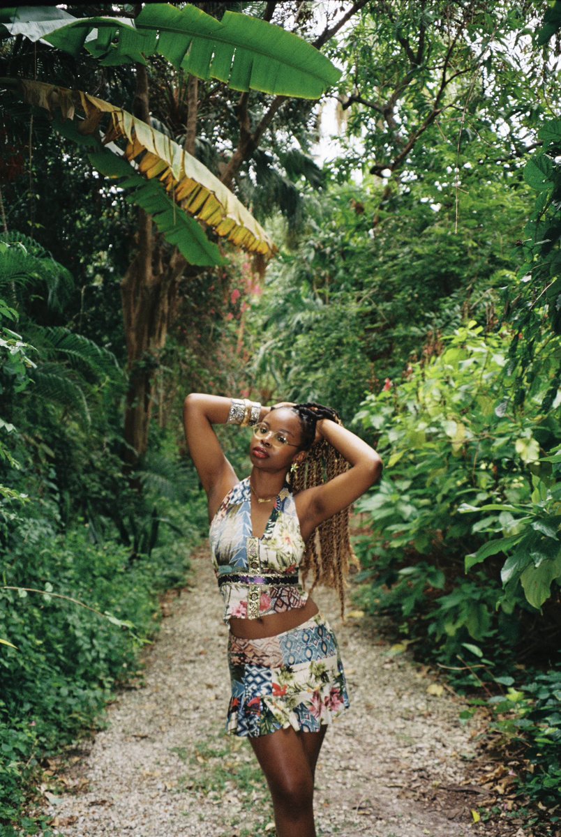 numba1starrr's tweet image. In my element