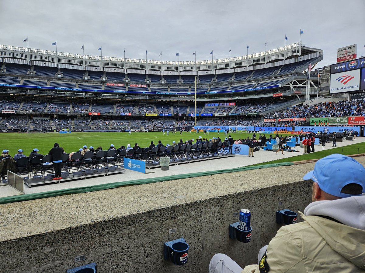 When in New York... #COYL <a href="/MNUFC/">Minnesota United FC</a>