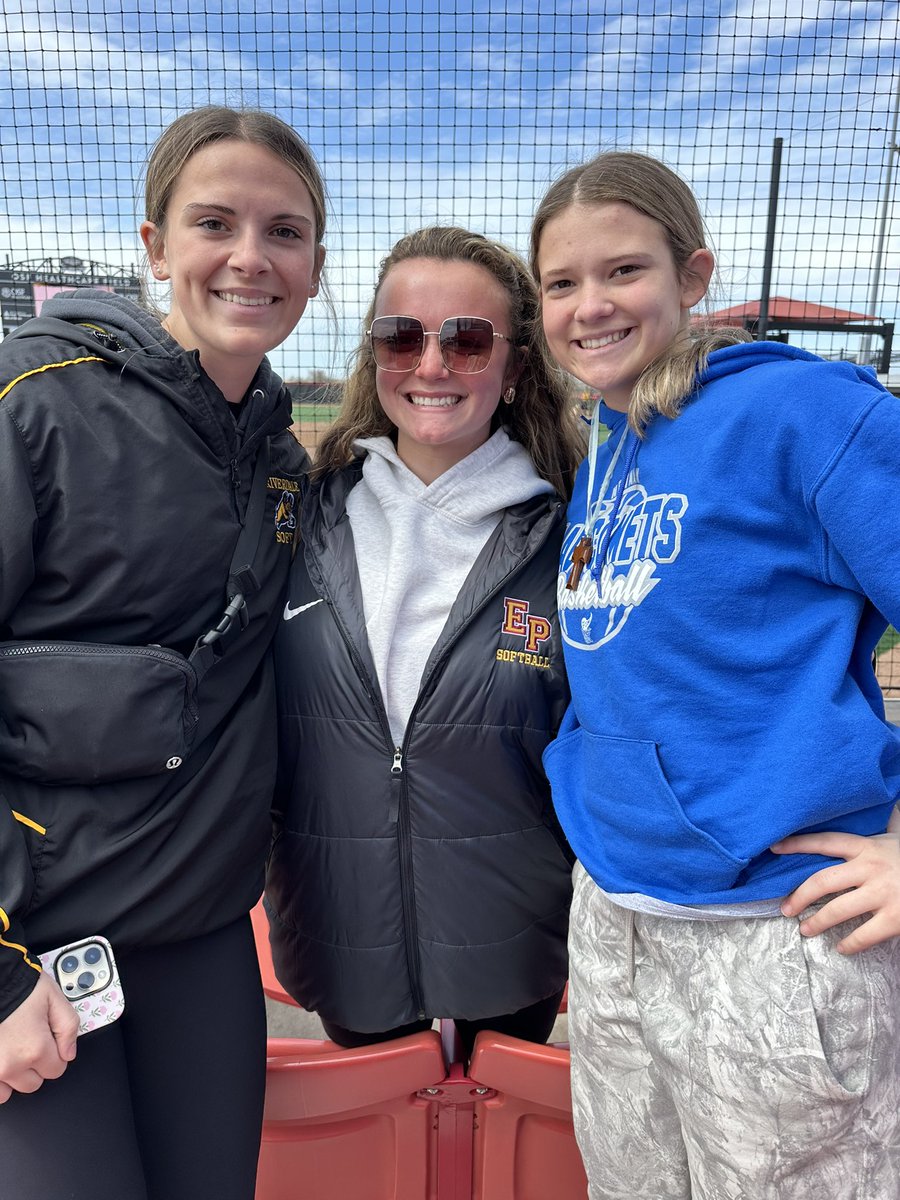 Addison Duncheon (@aduncheon7) on Twitter photo Loved seeing my <a href="/GoldPeoria/">Peoria Sluggers 16u Gass/18u Hayes</a> teammates <a href="/Lucy_Oetting/">Lucy Oetting</a> <a href="/katie_cox15/">Katie Cox</a> at the <a href="/ValpoSoftball/">Valpo Softball</a> vs <a href="/BradleySoftball/">Bradley Softball</a> game! Loved seeing my <a href="/GoldPeoria/">Peoria Sluggers 16u Gass/18u Hayes</a> teammates <a href="/Lucy_Oetting/">Lucy Oetting</a> <a href="/katie_cox15/">Katie Cox</a> at the <a href="/ValpoSoftball/">Valpo Softball</a> vs <a href="/BradleySoftball/">Bradley Softball</a> game!
