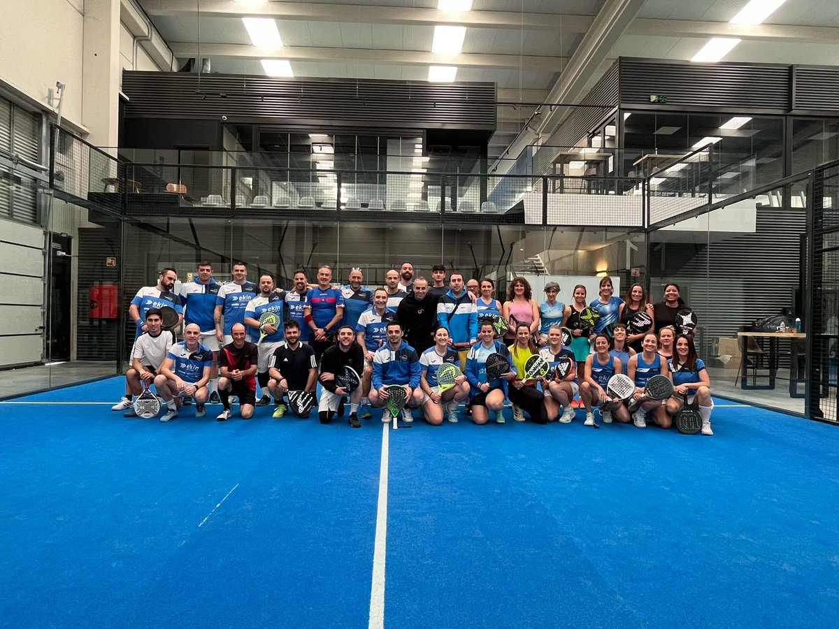 Eskerrik asko denoi! 
Un placer como siempre.
#padel #padeltza #buenagente #buenrollo