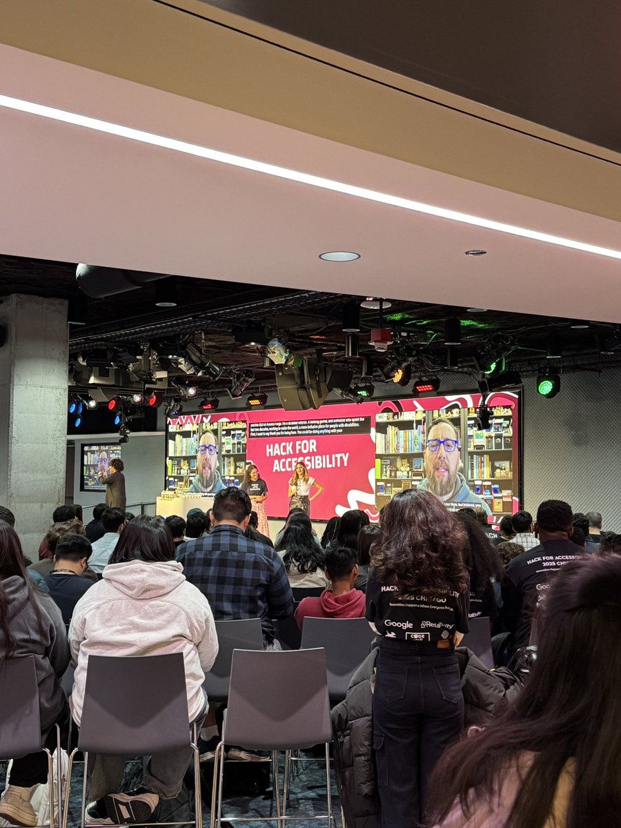 Alex Nova tweet media