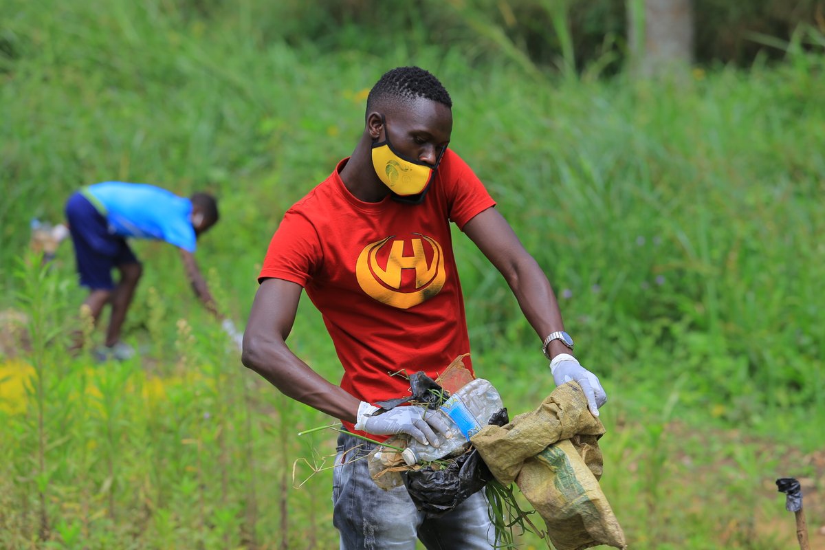 AfriyeaGolf's tweet image. Sports drive planetary care. The golf academy’s monthly cleanup educates on climate action while optimizing nature. Unite with us any time for a greener course! #ClimateAction #SDGs #TechImpact