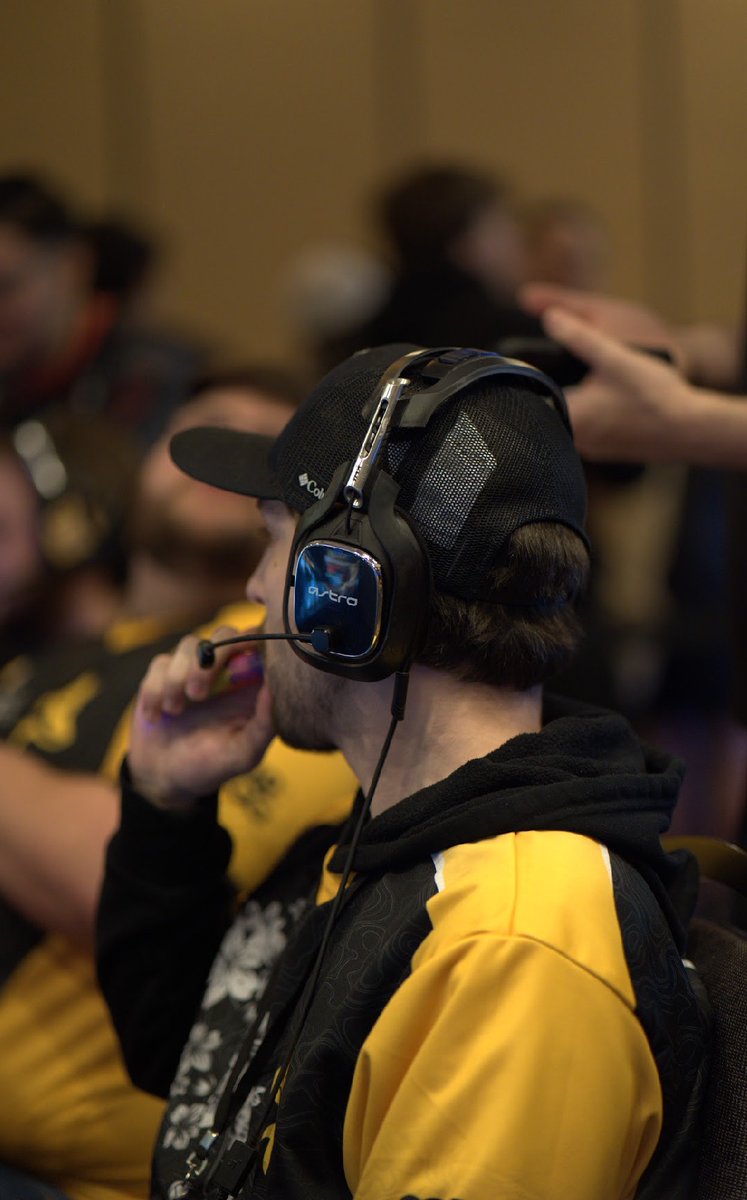 ColpkinStudios's tweet image. Some of our favorite shots from last weekend at Major 2 in Dallas, Texas where we sent Two teams (team gold &amp;amp; team blue) to compete! 😱