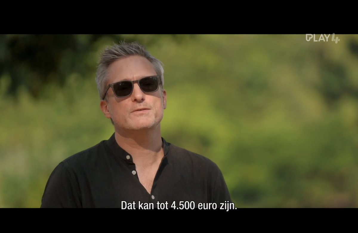 #DeMol 
Dagske parkeren in Antwerpen: