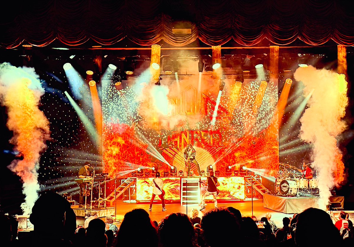 Thanks for rockin' out with us in New Jersey and Connecticut this weekend! 🤘 

You've set the bar high! See ya soon, rockstars!

📸: Ed Ripepi