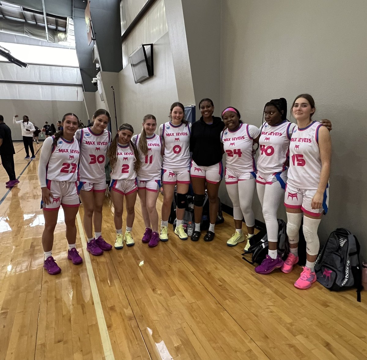 Checking out some new players from Texas are.  Max Level 17u P-32 squad.  
<a href="/MLEGBball/">Max Levels GBBall</a> <a href="/PrepGirlsHoops/">Prep Girls Hoops 🏀</a> <a href="/PGHCircuit/">Prep Girls Hoops Circuit 🏀</a> <a href="/abovelinehoops/">Abovethelinehoops</a>  #pghdynastyregionkickoff