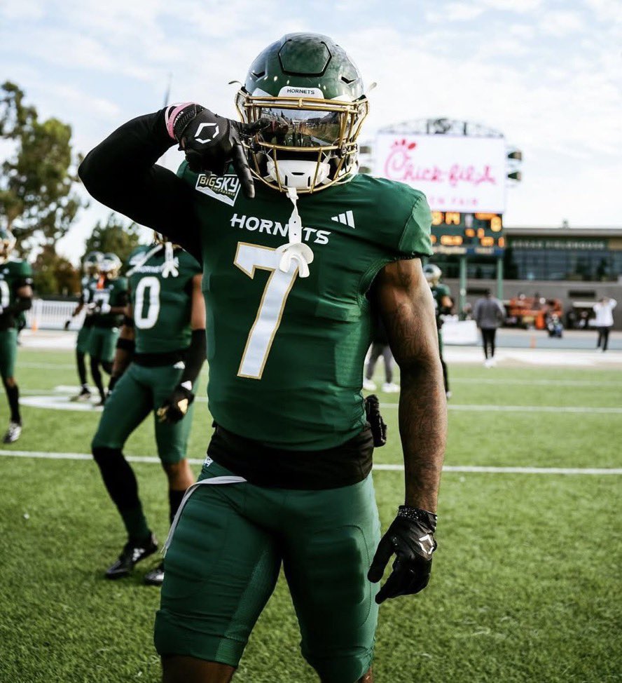 DaltonDeBoer1's tweet image. After a great call and conversation with @CJPollard1 I’m blessed to receive an offer from Sacramento State! 
@BrennanMarion4 @GMSacStateFB
