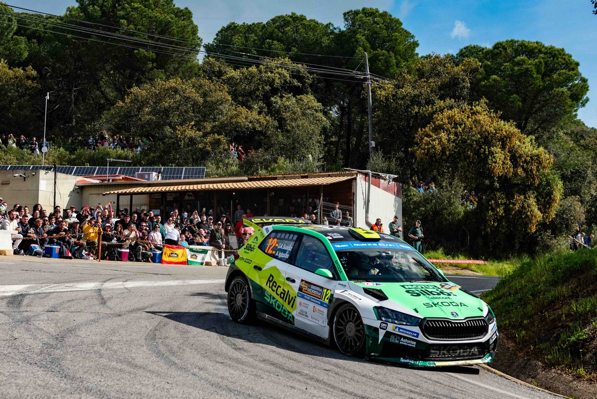 Supercampeonato de España de Rallyes (@supercer_rfeda) on Twitter photo 📝 <a href="/JASuarezOficial/">Cohete Suárez</a> encabeza otro doblete de <a href="/skoda_es/">Škoda España News</a>
➡️ bit.ly/4llpINo
#SuperCER 🇪🇸 📝 <a href="/JASuarezOficial/">Cohete Suárez</a> encabeza otro doblete de <a href="/skoda_es/">Škoda España News</a>
➡️ bit.ly/4llpINo
#SuperCER 🇪🇸